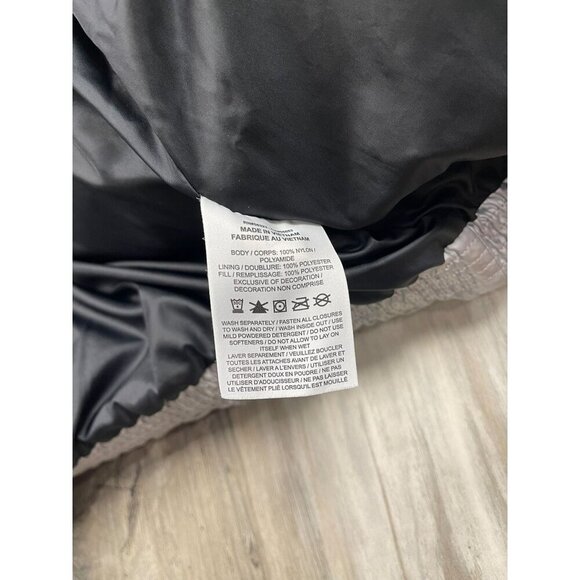 Nike Sportswear Shine Womens Puffer Jacket XL Silver Zip Synthetic Filled Coat - Picture 5 of 8